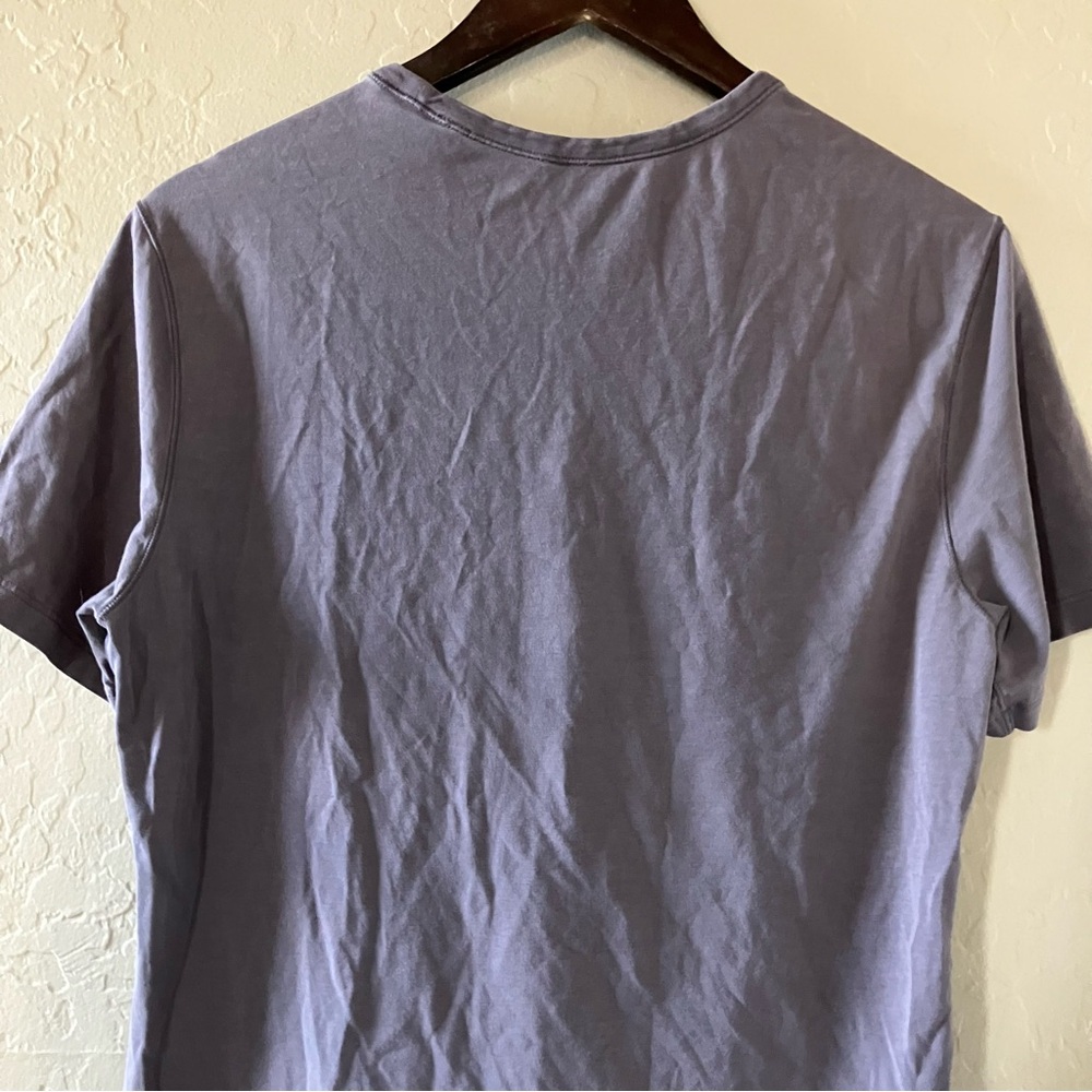Lululemon Lavender T-Shirt Size Large - Picture 9 of 9